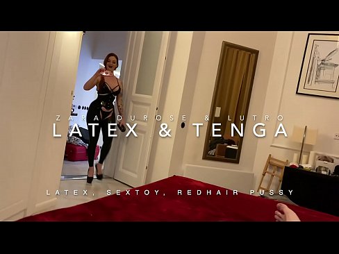 ❤️ Sister wamutu wofiyira atavala chovala cha latex chogwidwa ndi mchimwene wake wopeza ️ pa ife% ny.my-hentai-gallery.ru% ❌❤